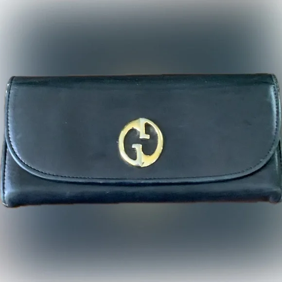 Gucci Vintage Long Black Wallet with Gold Logo - Picture 1 of 13